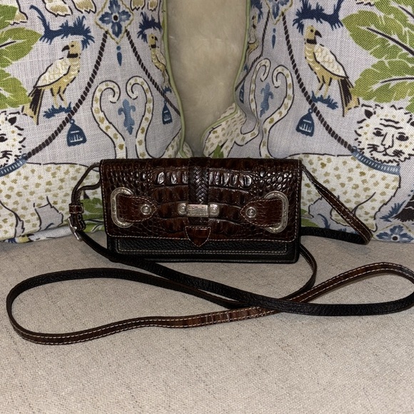 Brighton Leather Embossed Crocodile Wallet Crossbody Shoulder Bag 4" x 7.5" - Picture 3 of 17